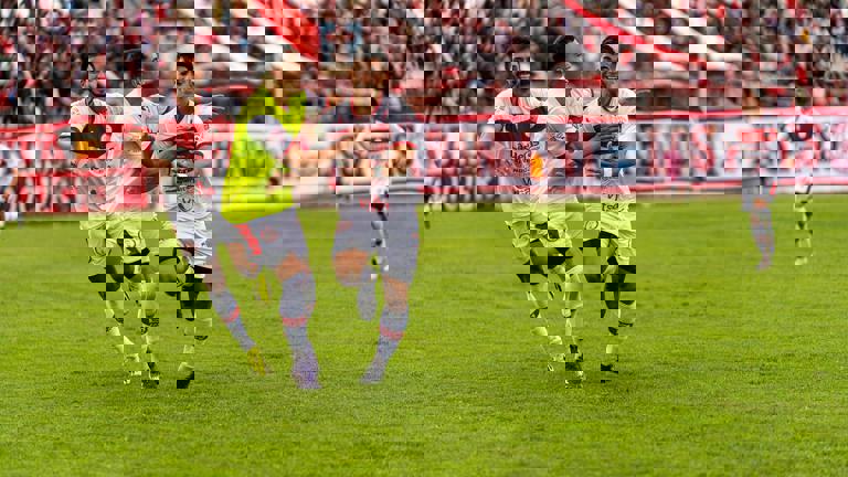 Historic Underdog Victory Shakes Up National Cup Quarterfinals